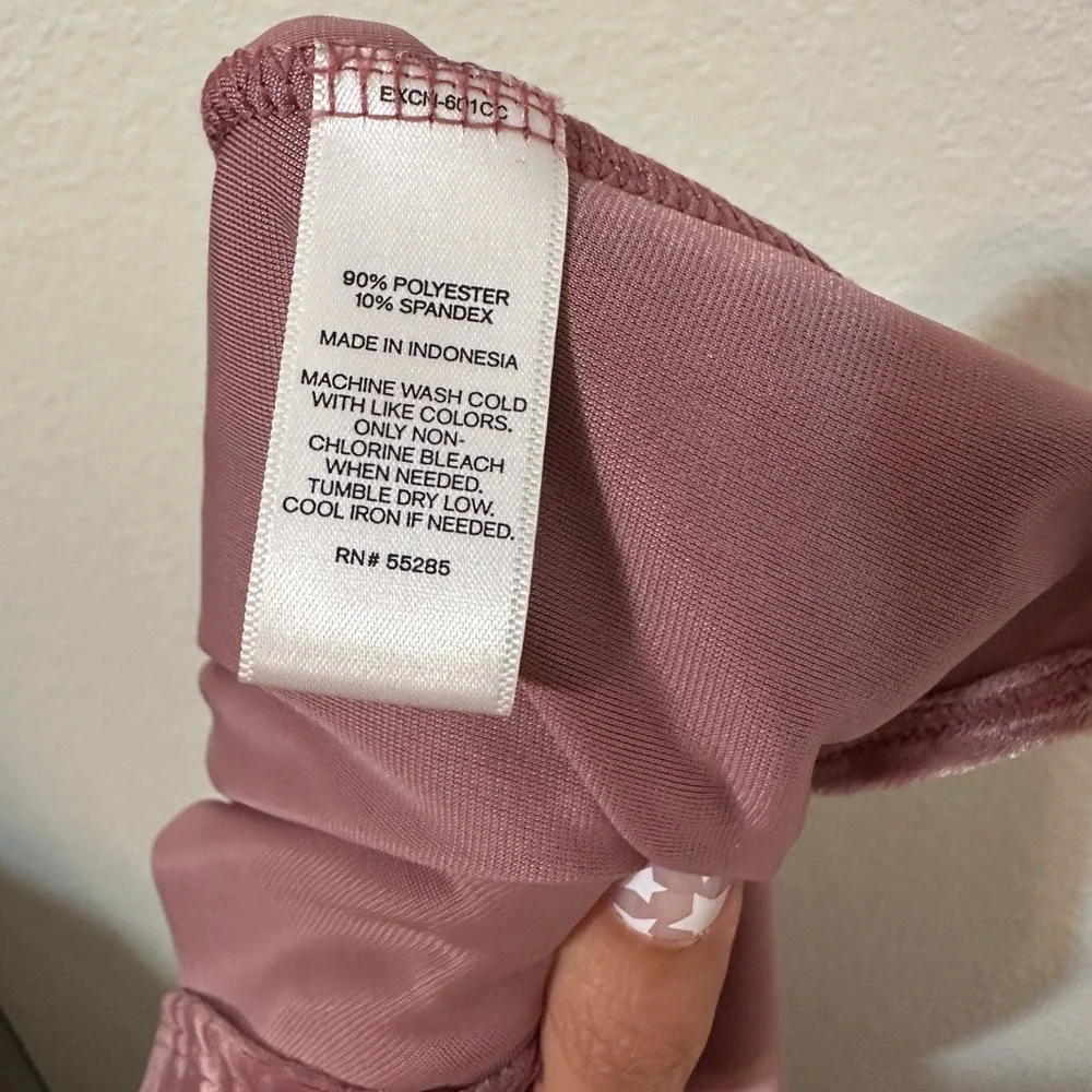 EUC EXPRESS ONE ELEVEN Crushed Velvet Mauve V-Neck Tank Top - Picture 6 of 6